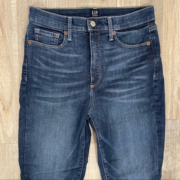 Gap High Rise True Skinny Ankle Jean in Dark Indigo - Picture 3 of 8